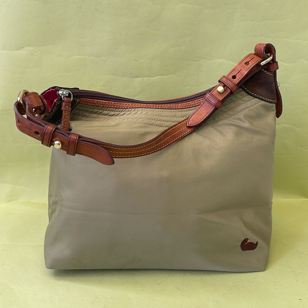 Vintage olive/orange Dooney & Bourke nylon/leather shoulder bag